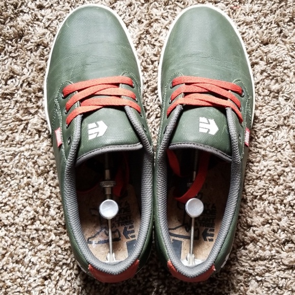 Etnies shoes - Picture 2 of 6